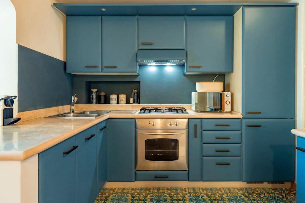 Ferienwohnung Monti - Stunning Loft In The Heart Of Rome'S Monti Exterior foto